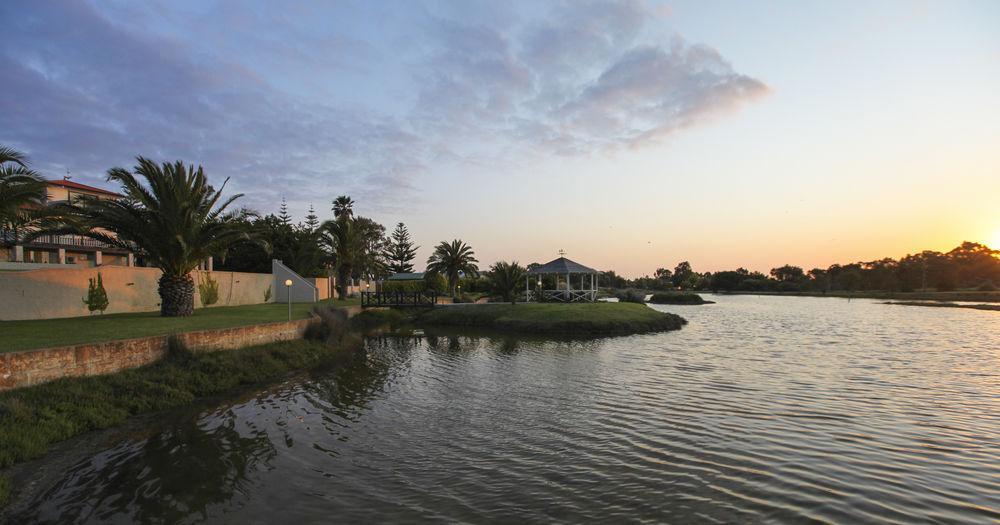 Martin Fields Beach Retreat Busselton Exterior photo
