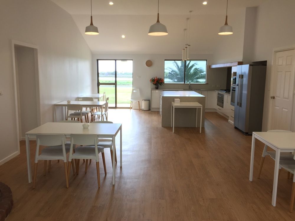 Martin Fields Beach Retreat Busselton Exterior photo